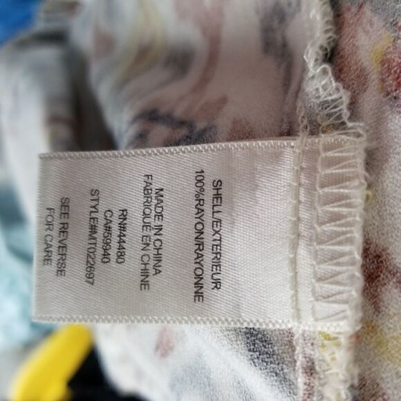 Fourteenth place tribal asymmetrica tie hem blouse - Picture 5 of 8